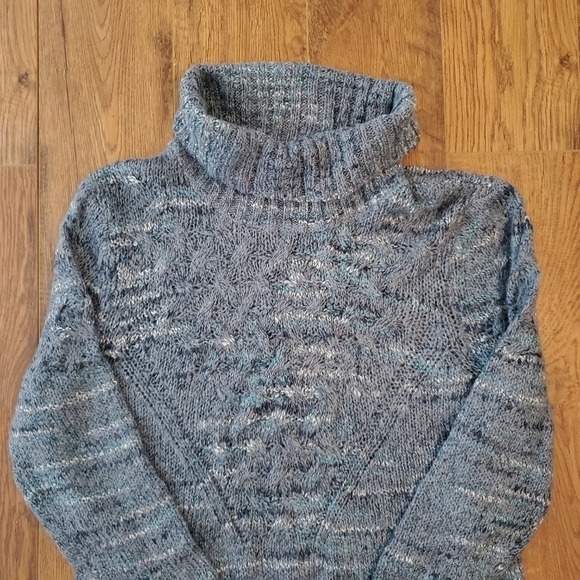 RUFF Hewn XL cowl neck sweater - Picture 5 of 13